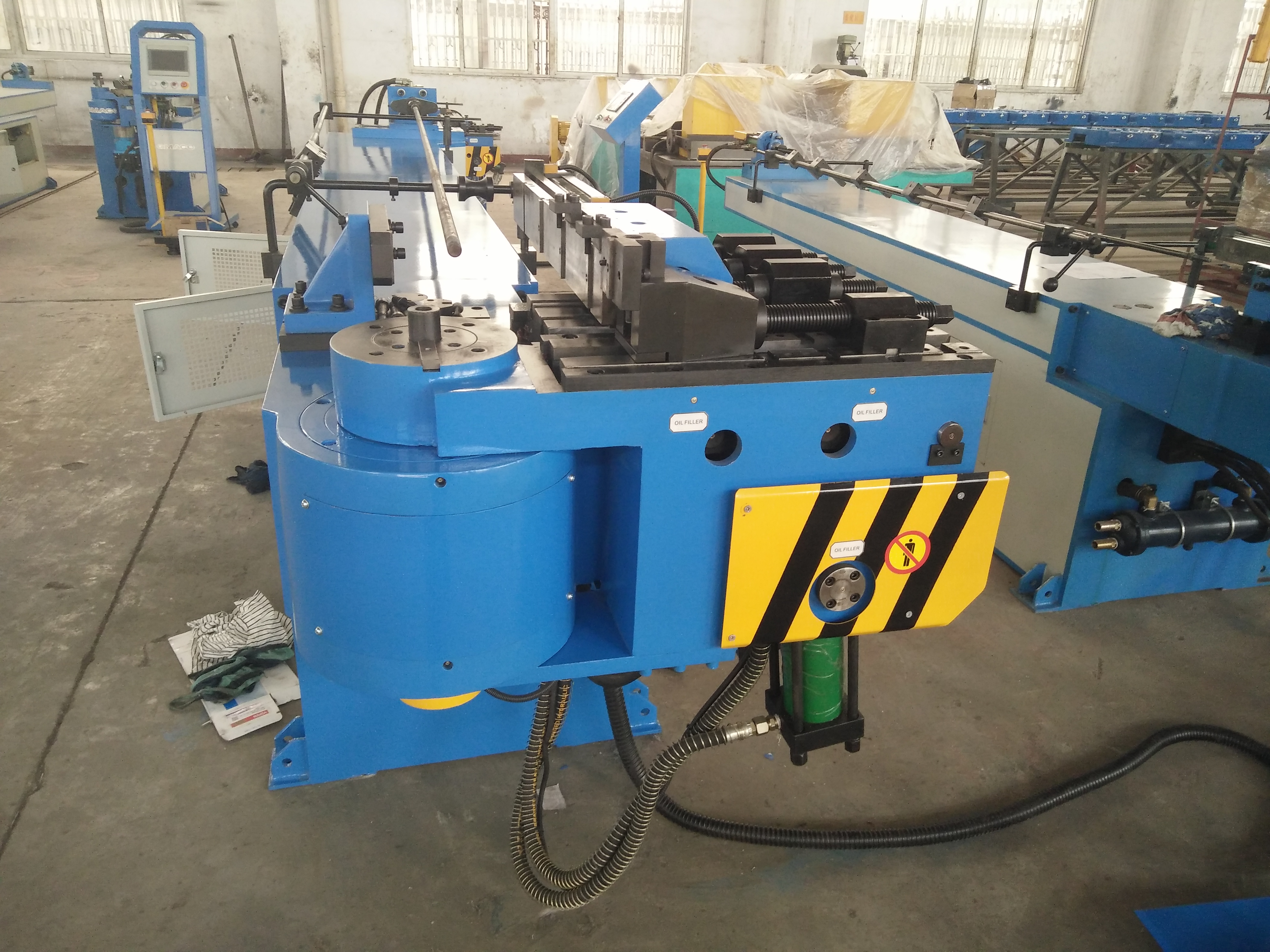 pipe bending machine máy uốn ống điện