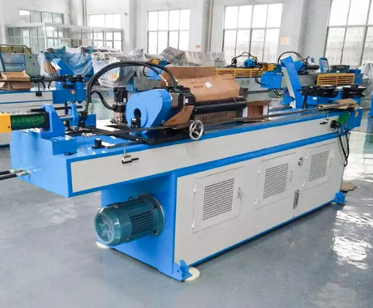 M&aacute;y uốn ống 