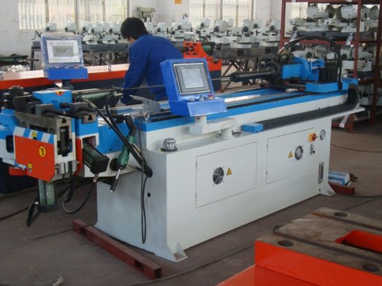 Máy uốn ống vuông CNC (GM-50CNC)