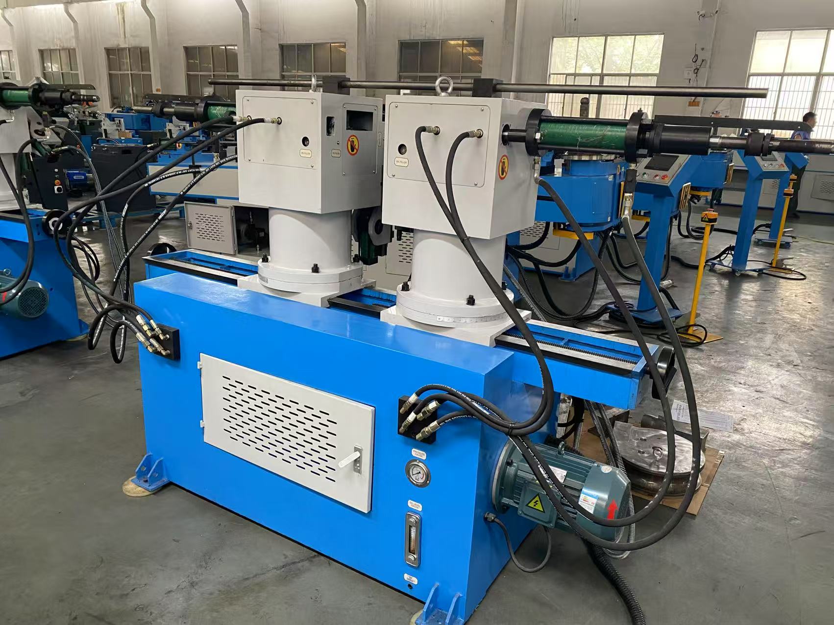 Máy uốn 2 đầu tự động CNC 42B