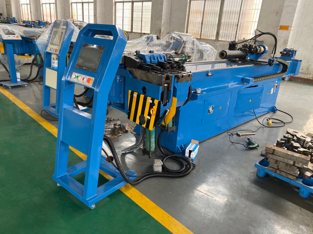 Máy uốn ống thép hoàn toàn tự động CNC thủy lực